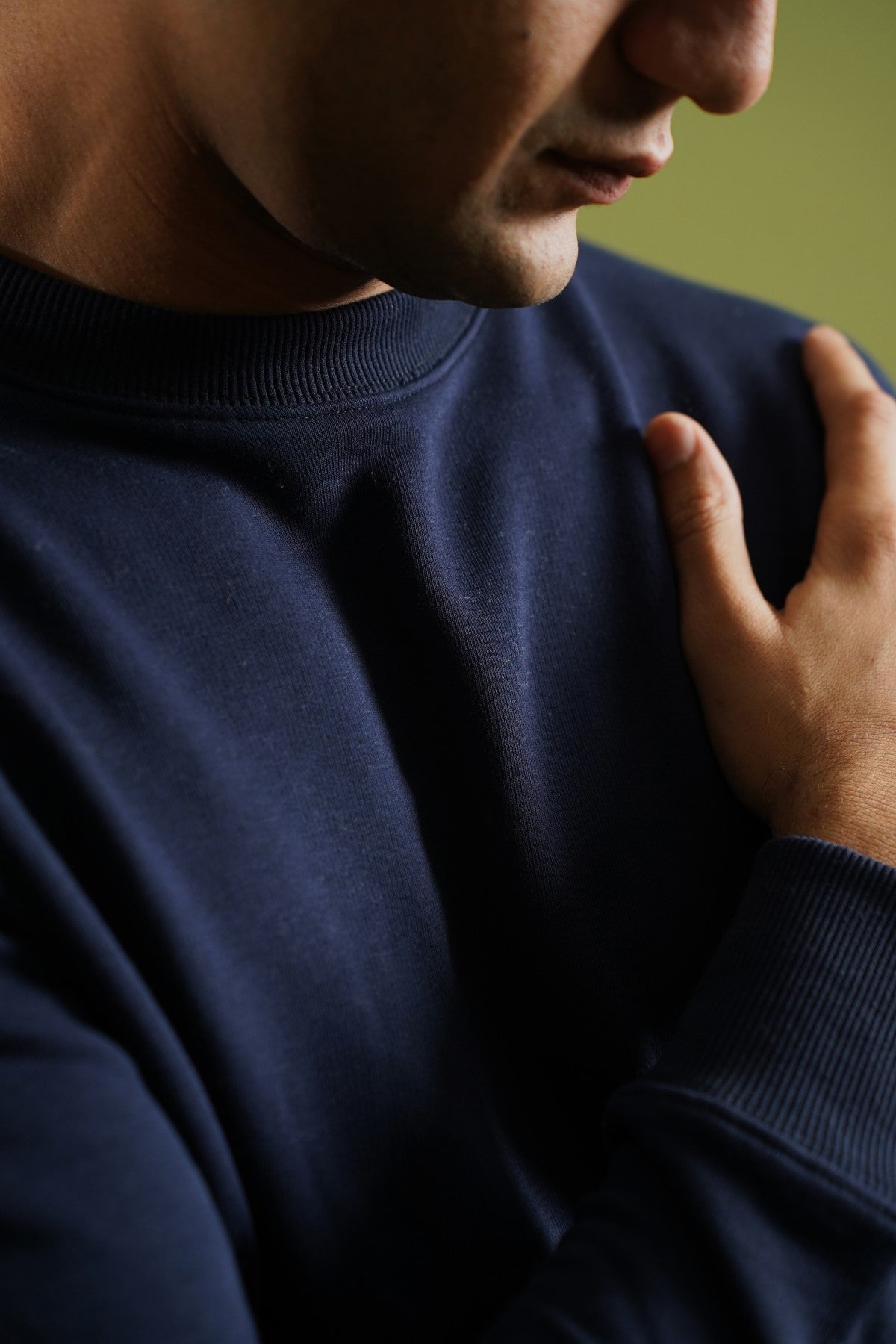 Sweatshirt Secondary image