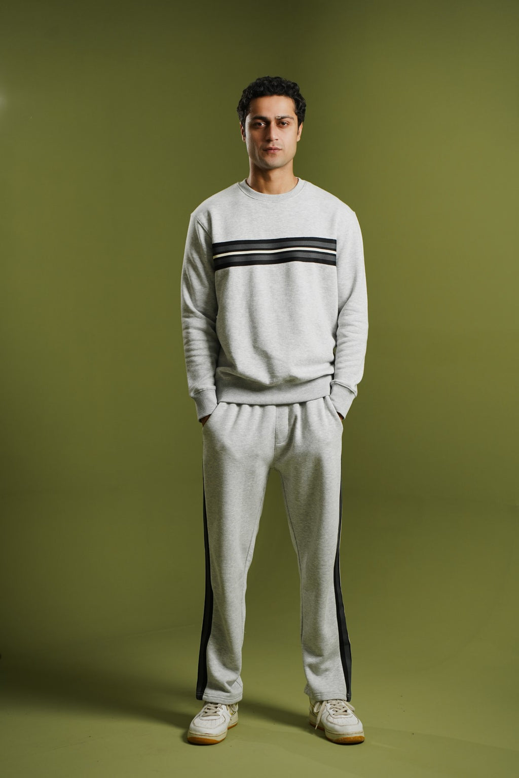 Sweatshirt - Brackets