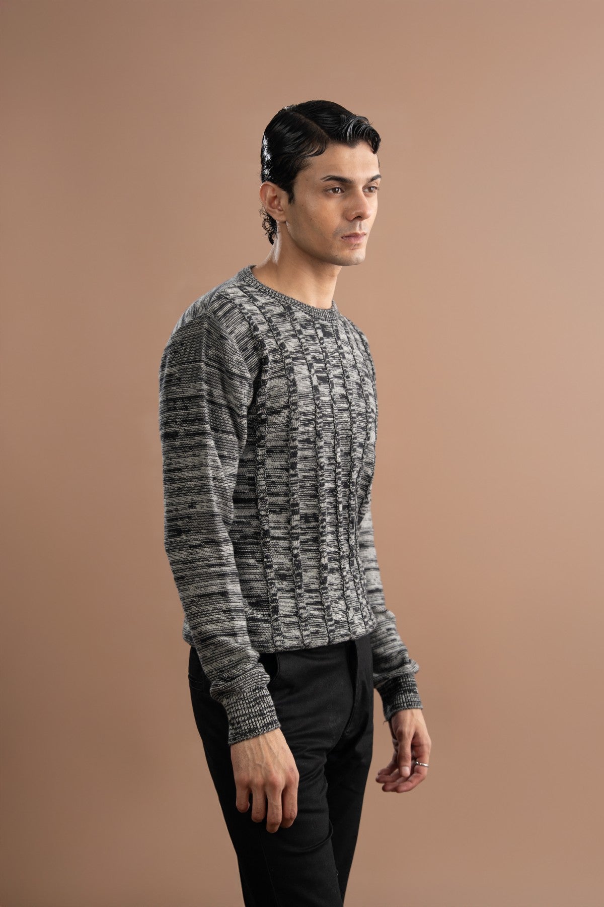 Cable Knitted Sweater - Grey
