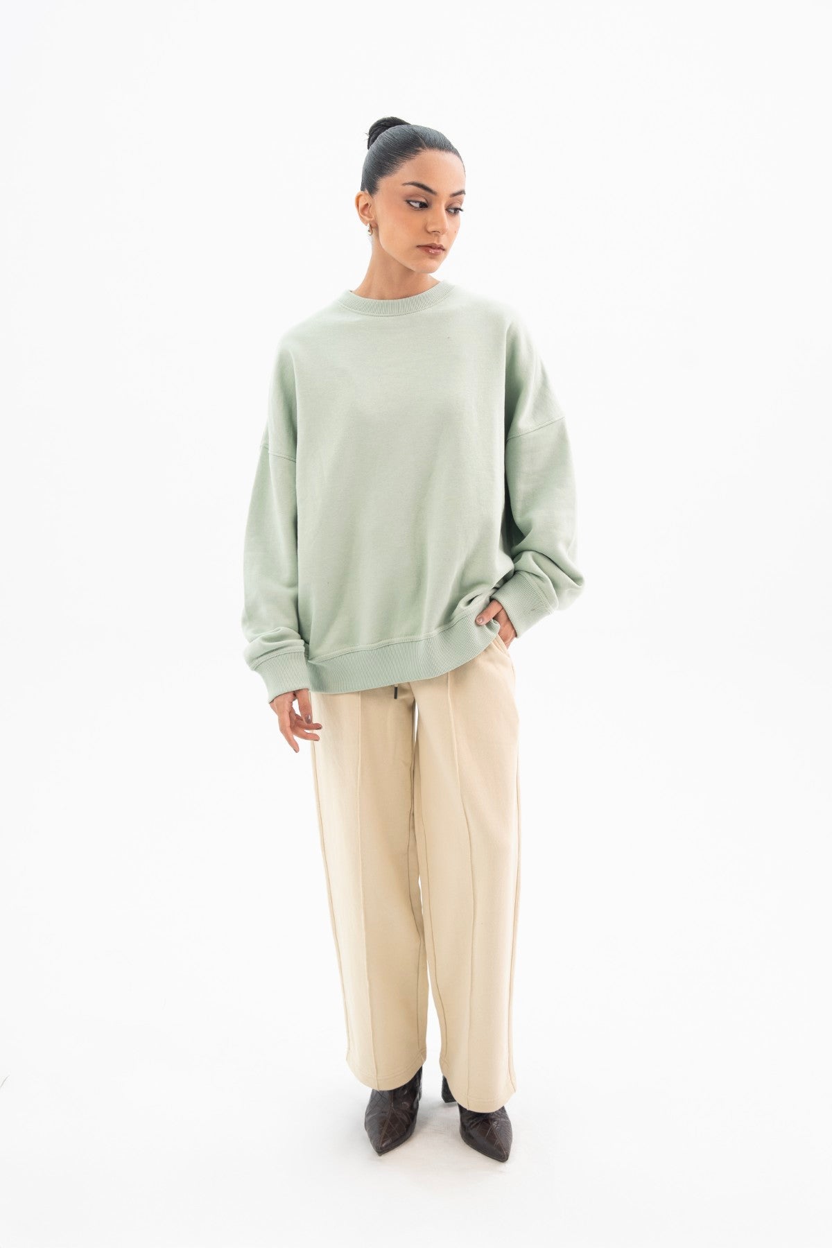 Basic Sweatshirt - Women Secondary image