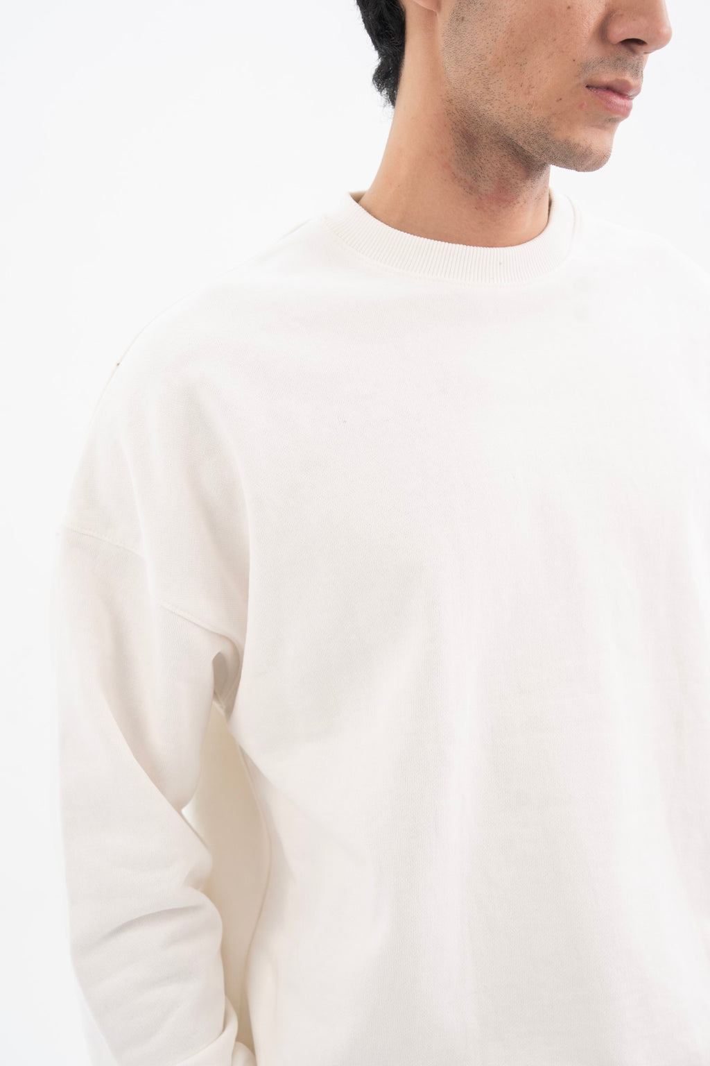 Lilly White Sweatshirt