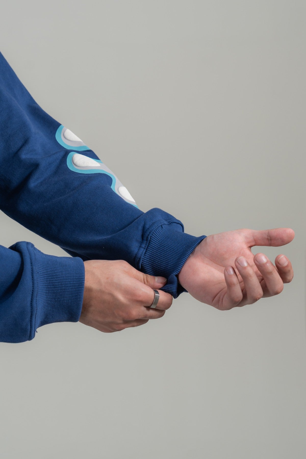 Splash Resort Neck Sweatshirt