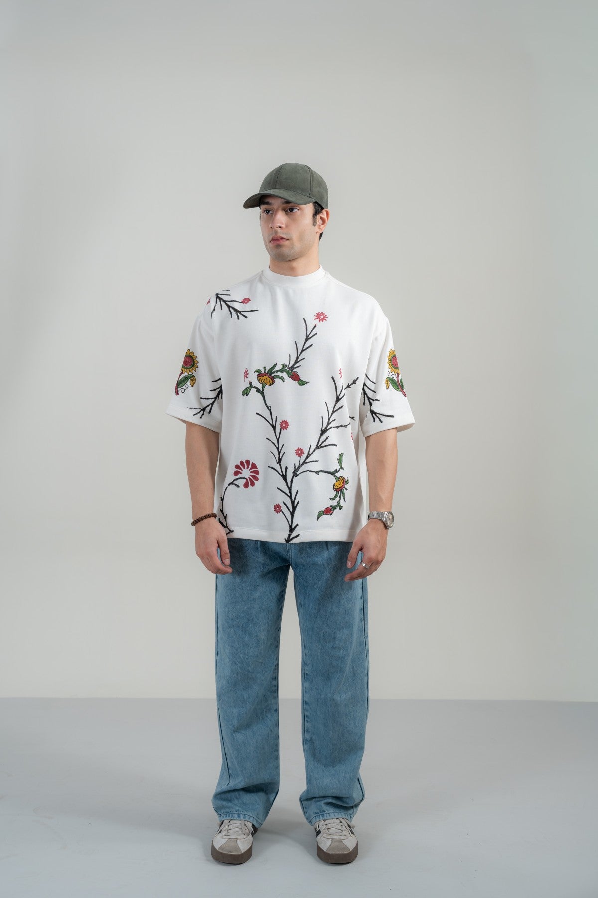 Lilly White Main image