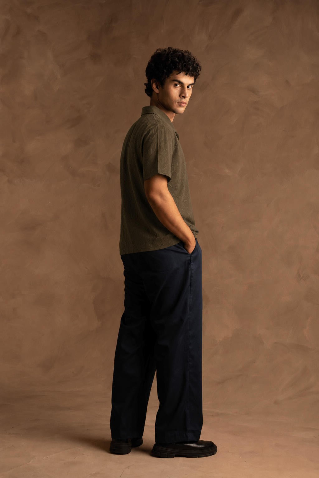 Resort Half Sleeve In Textured Fabric Secondary image