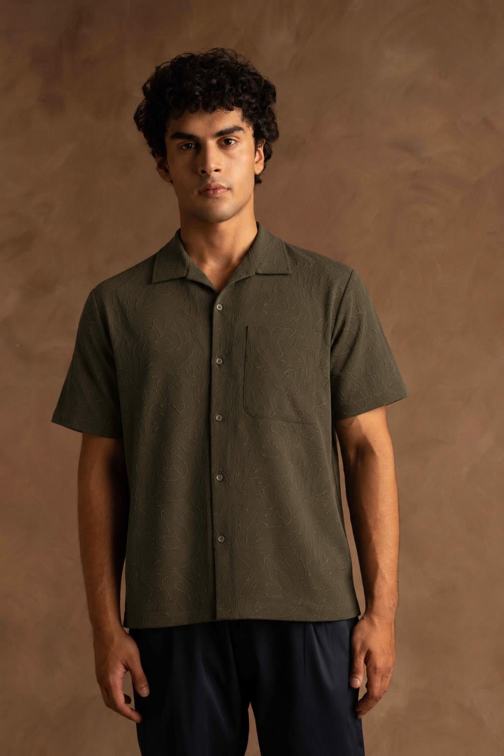 Resort Half Sleeve In Textured Fabric Secondary image