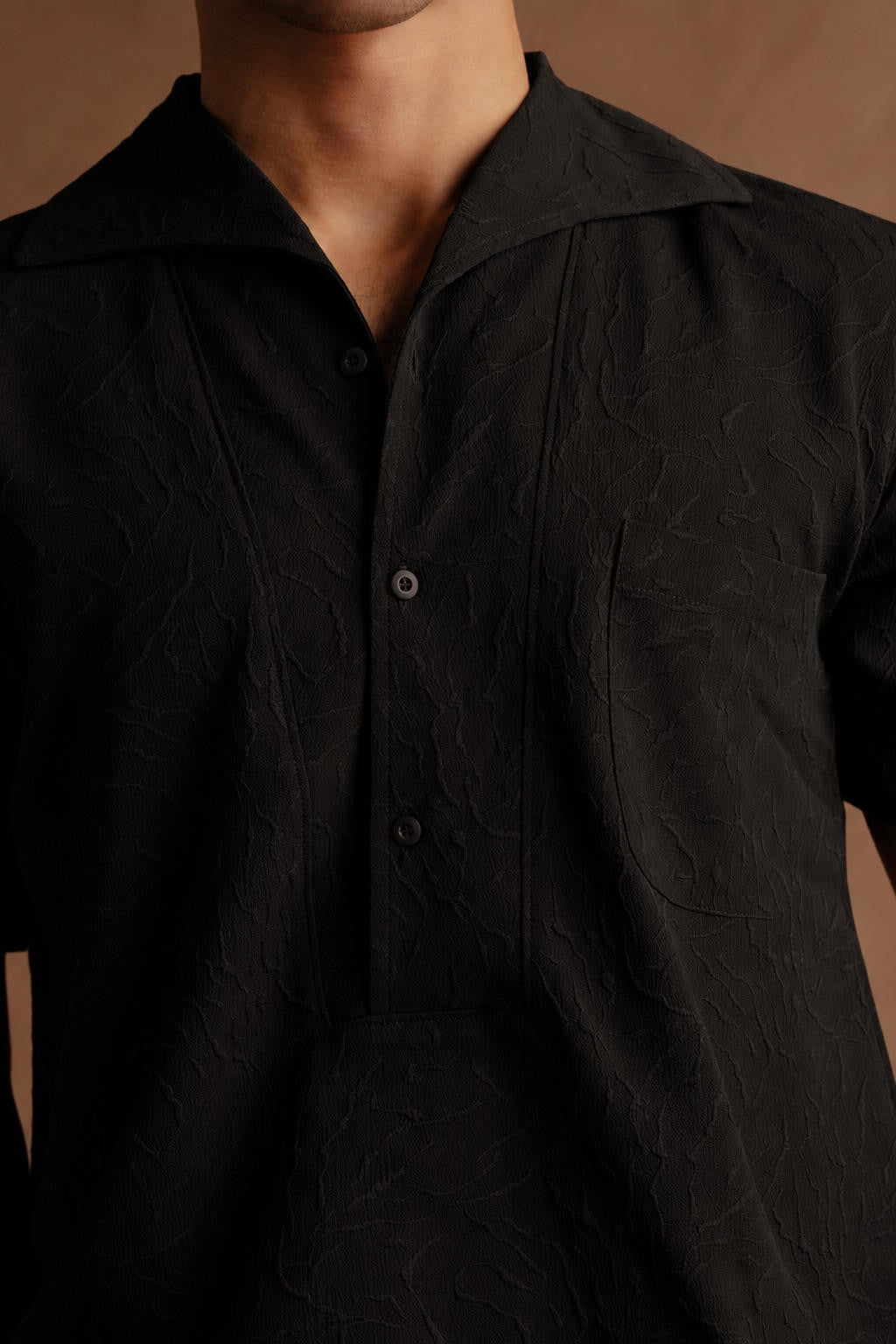 RESORT Collar Half Sleeves -  Black