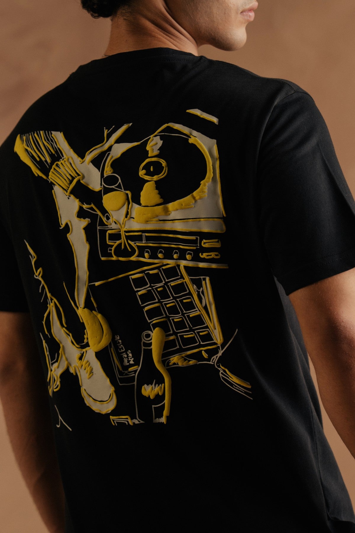 Brackets logo printed T-Shirt - Black Secondary image