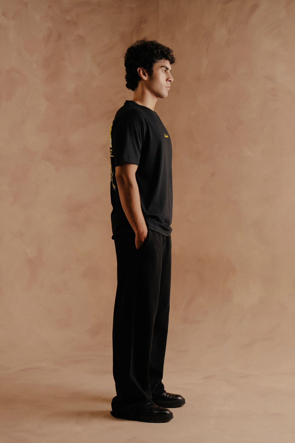 T-Shirt With Back Print - Black
