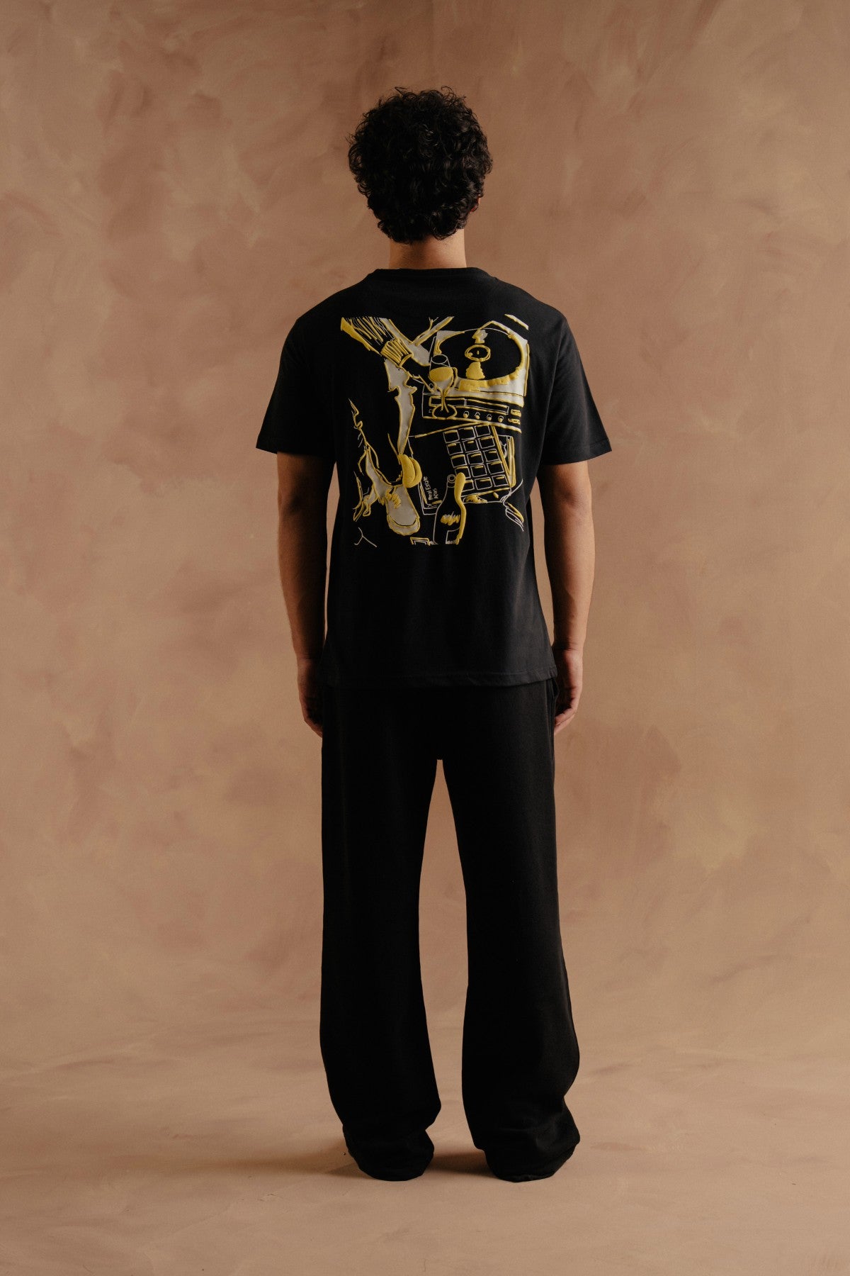 T-Shirt With Back Print - Black