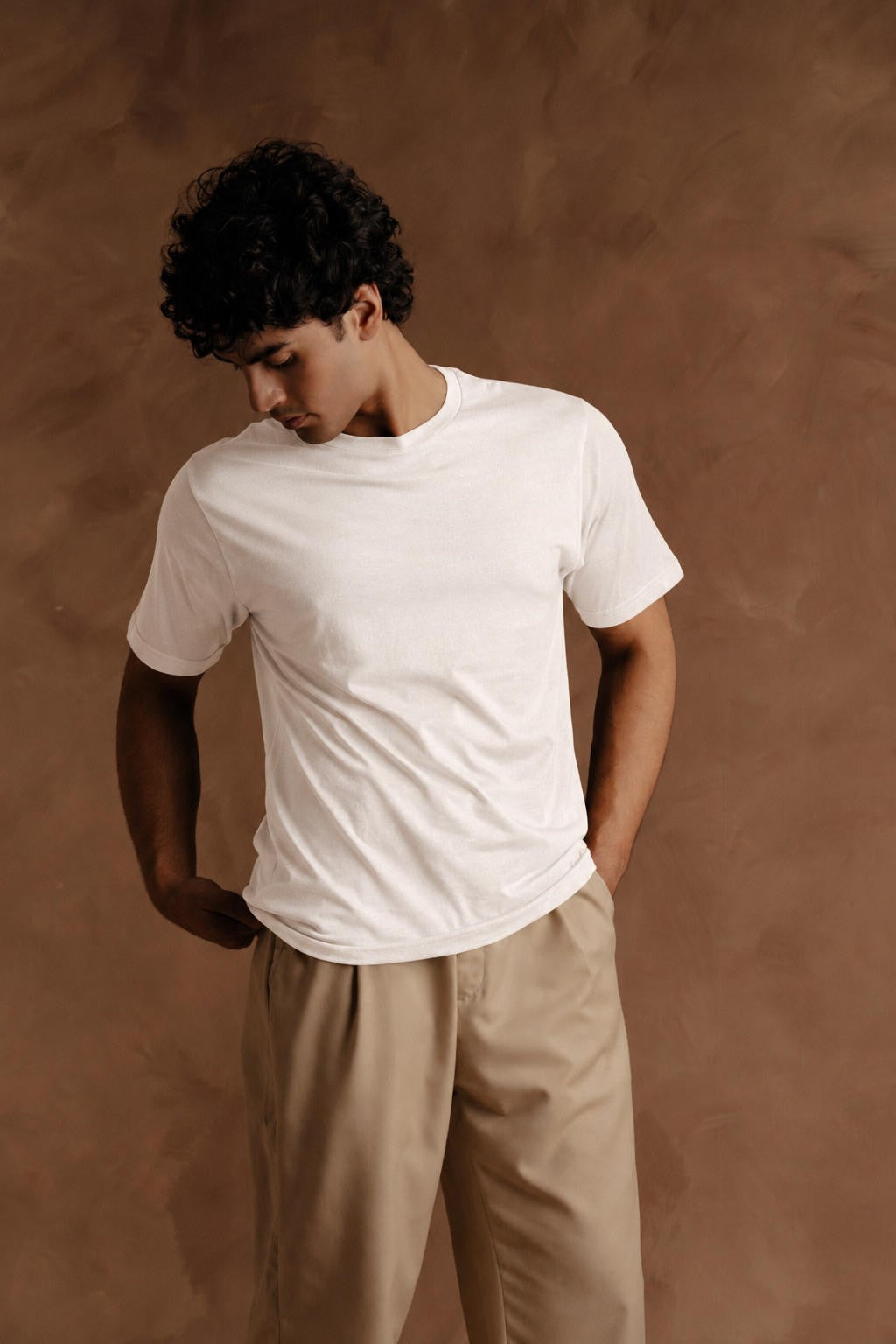 White Plain T-Shirt Secondary image
