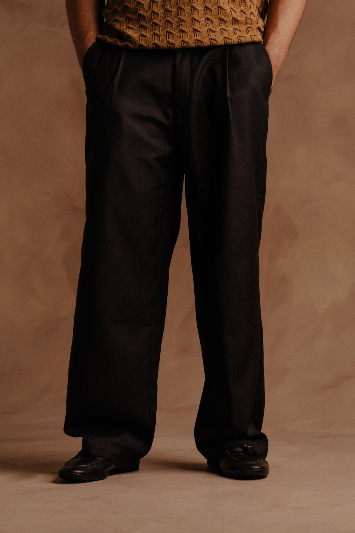 Relax Pant - Brown Secondary image