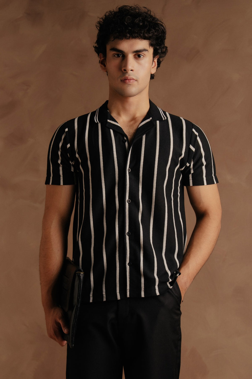 Knitted Casual Shirt Black & White