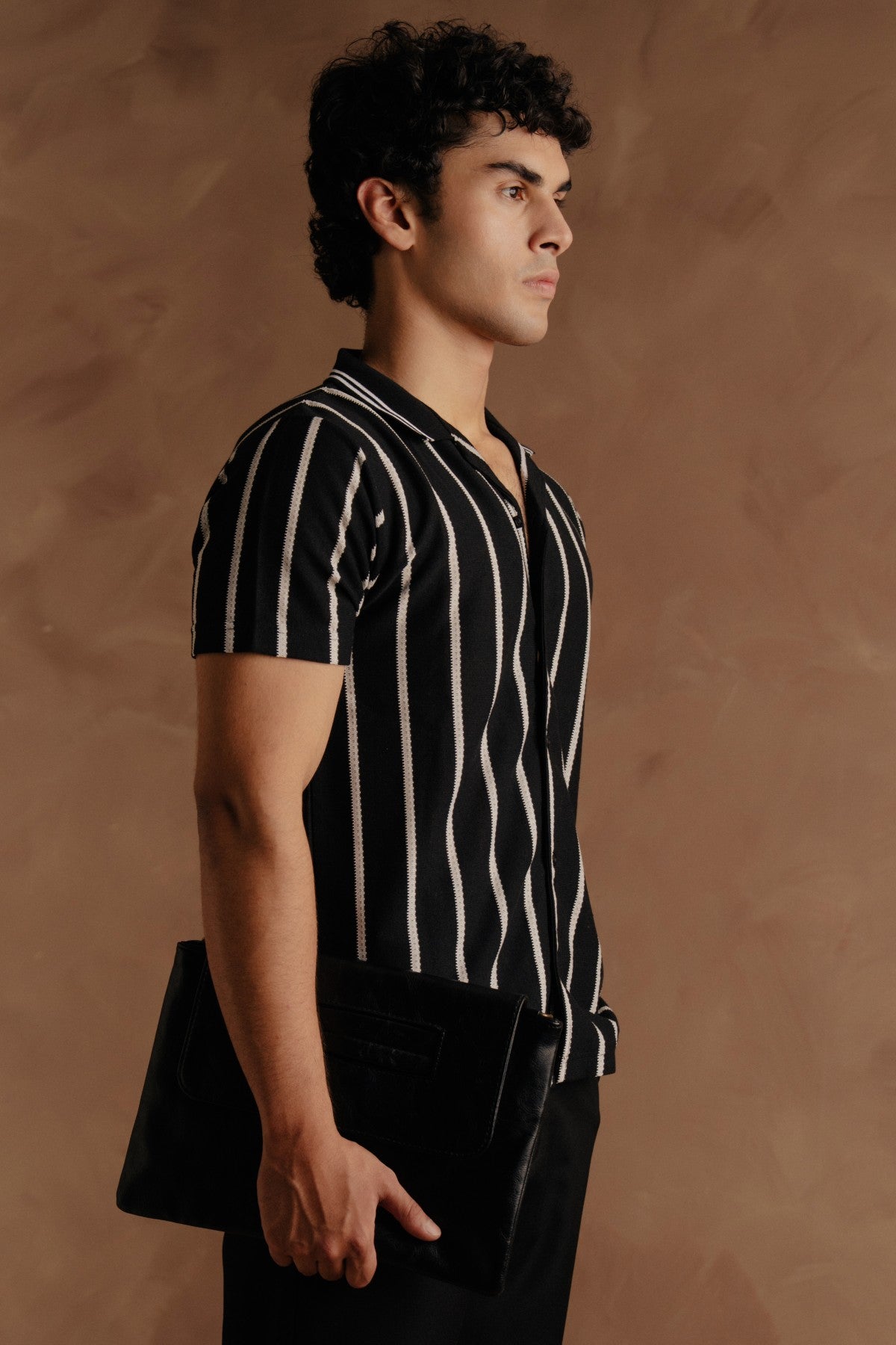 Knitted Casual Shirt Black & White