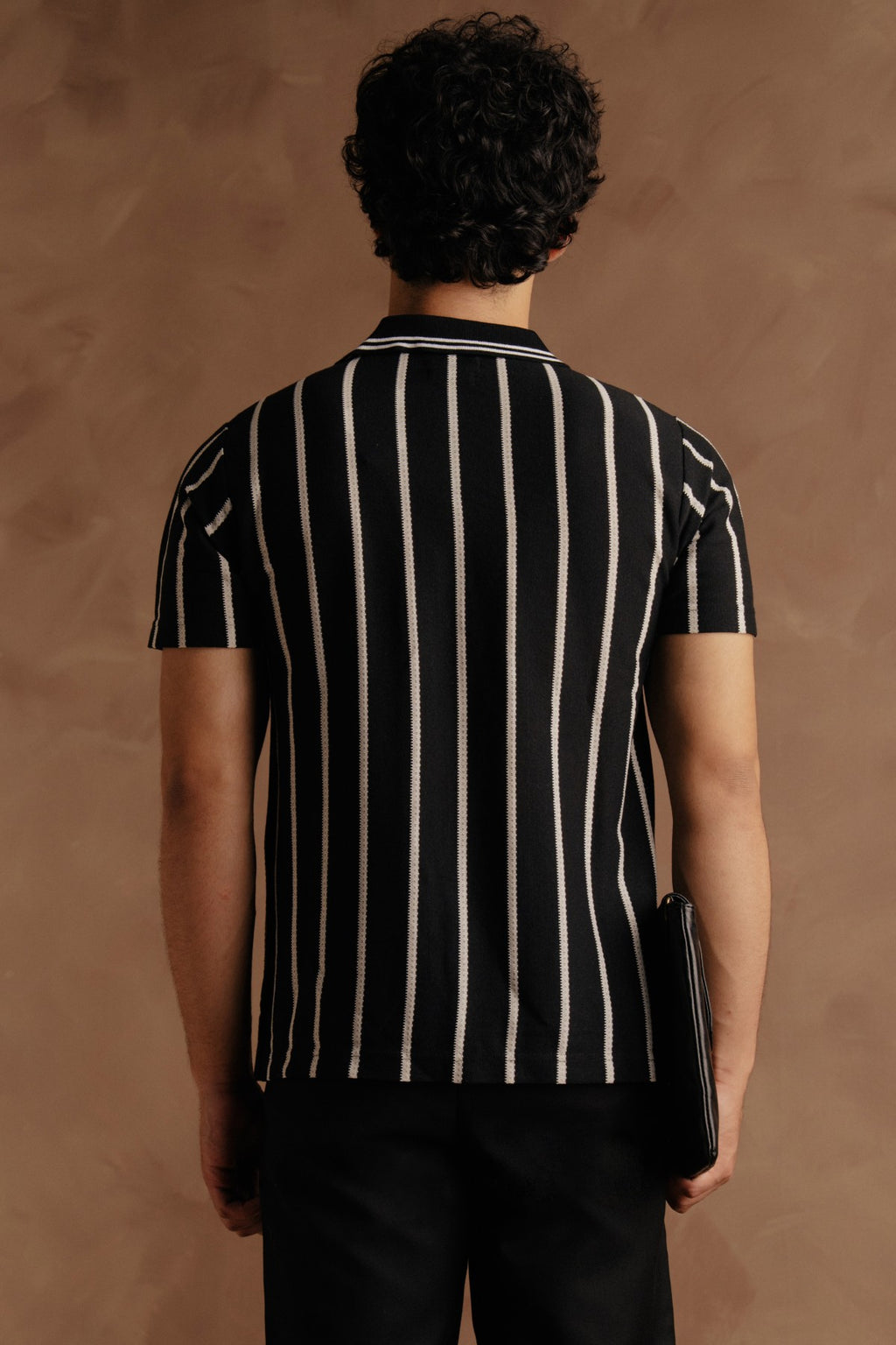 Knitted Casual Shirt Black & White