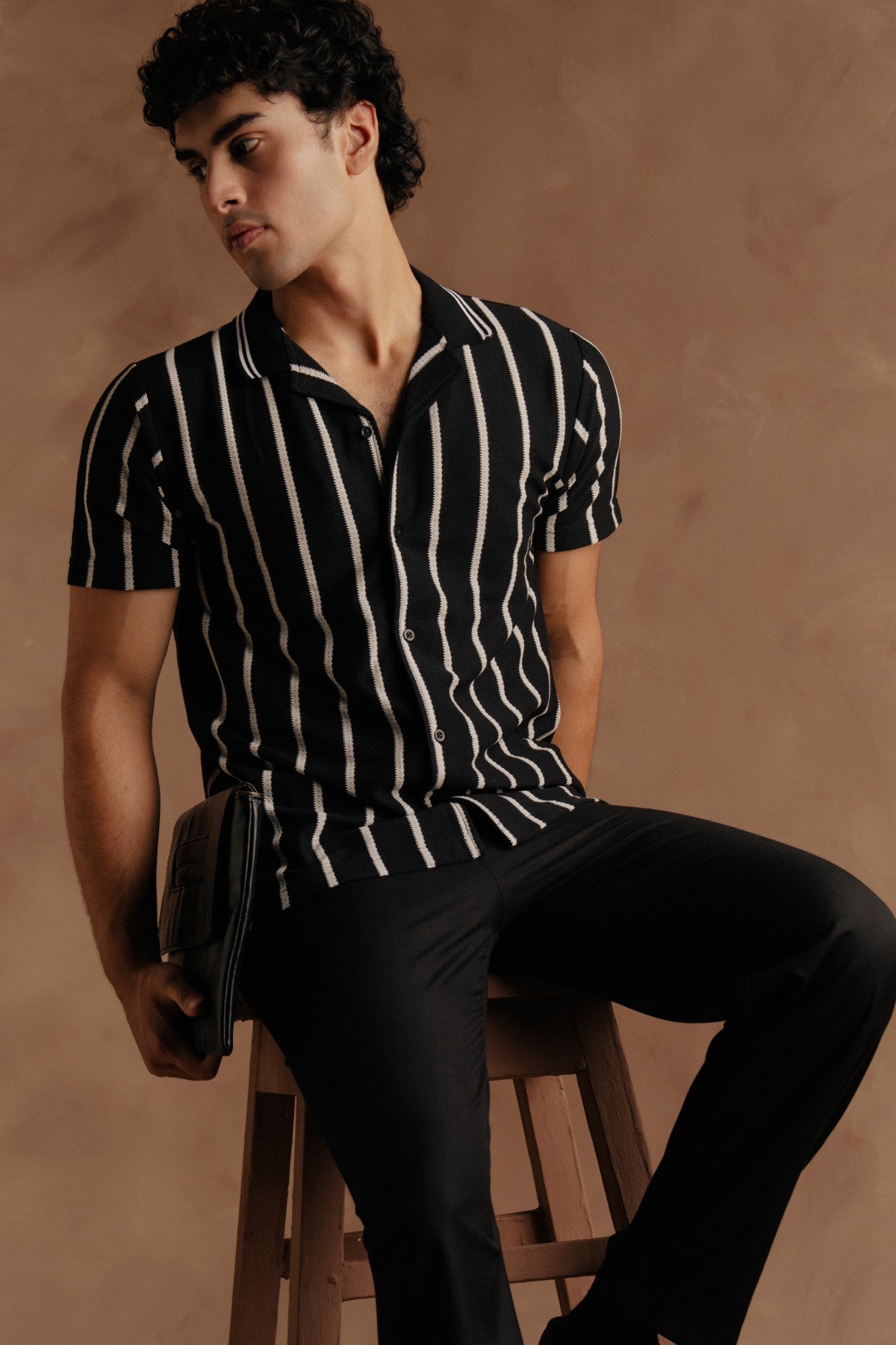 Knitted Casual Shirt Black & White