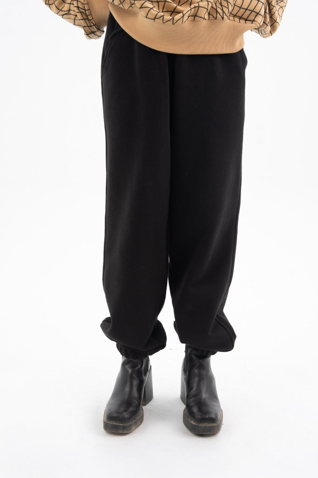 Relaxed Fit Trousers - Women Main image