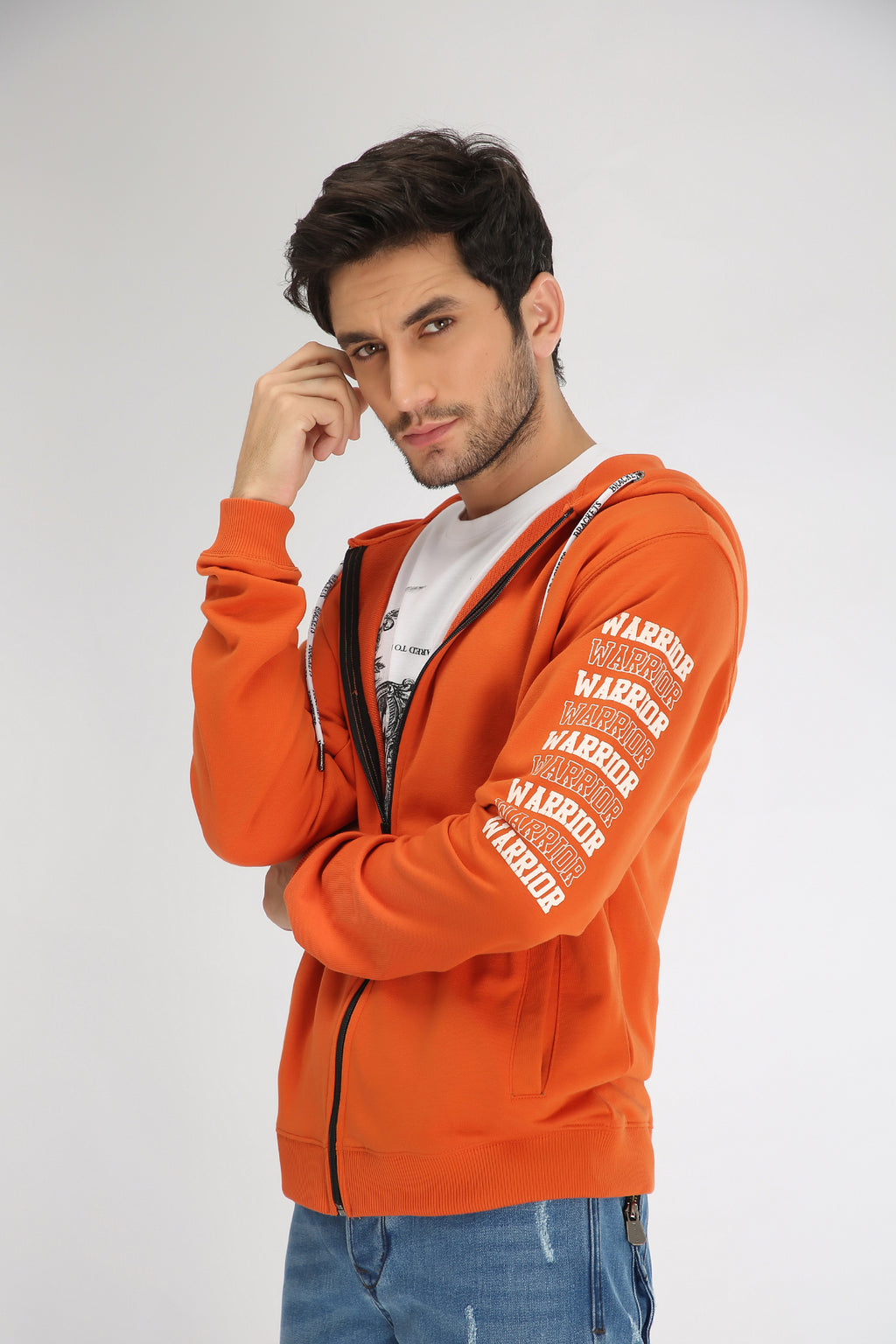 RUST HOODIE WITH GEL PRINT - Brackets