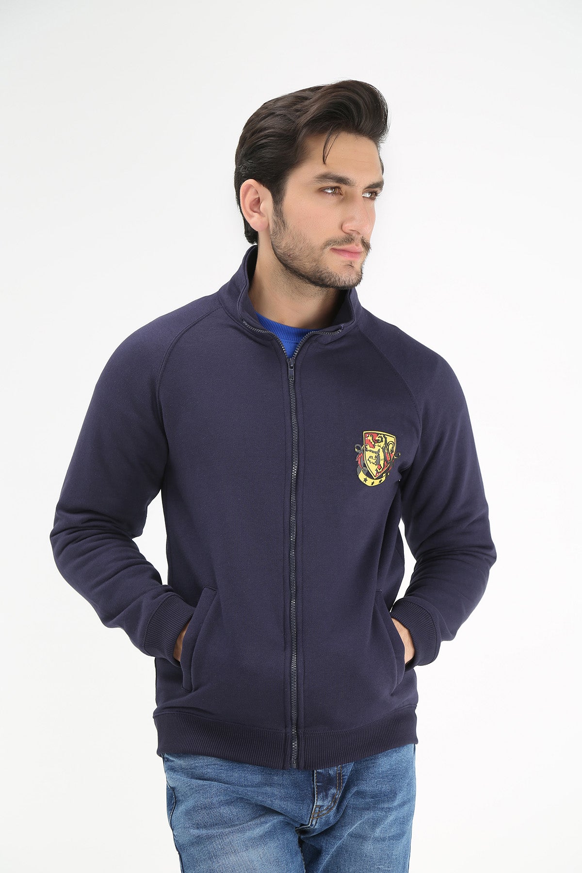 MOCK NECK UPPER WITH PRINT - Brackets