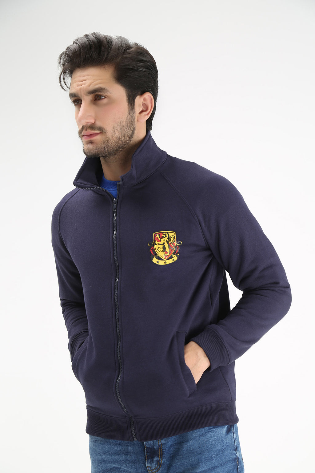 MOCK NECK UPPER WITH PRINT - Brackets