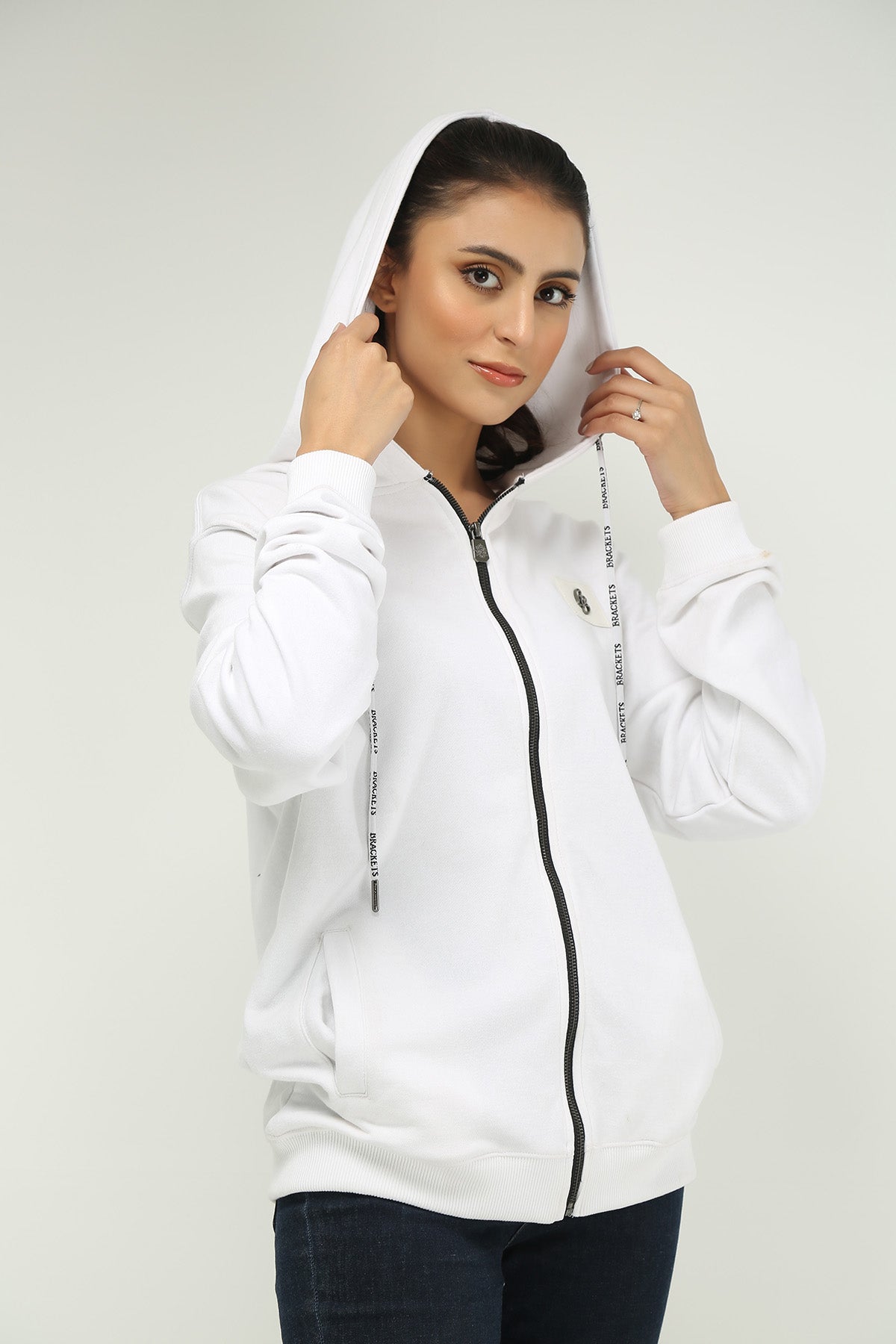 UNISEX OUTERWEAR ZIPPER - Brackets