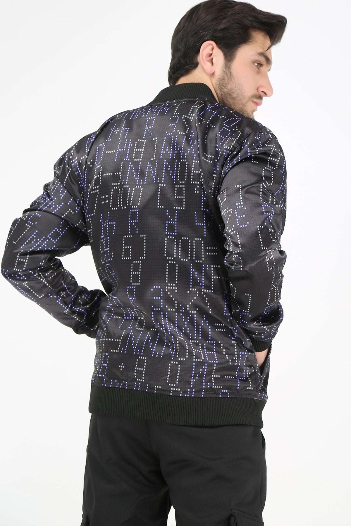 JACKET Secondary image